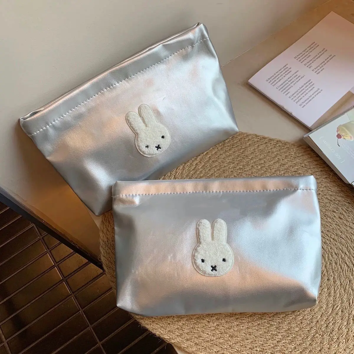 Cartoon Image Miffy Makeup Bag - Women Bags Medium Size 评论和价格