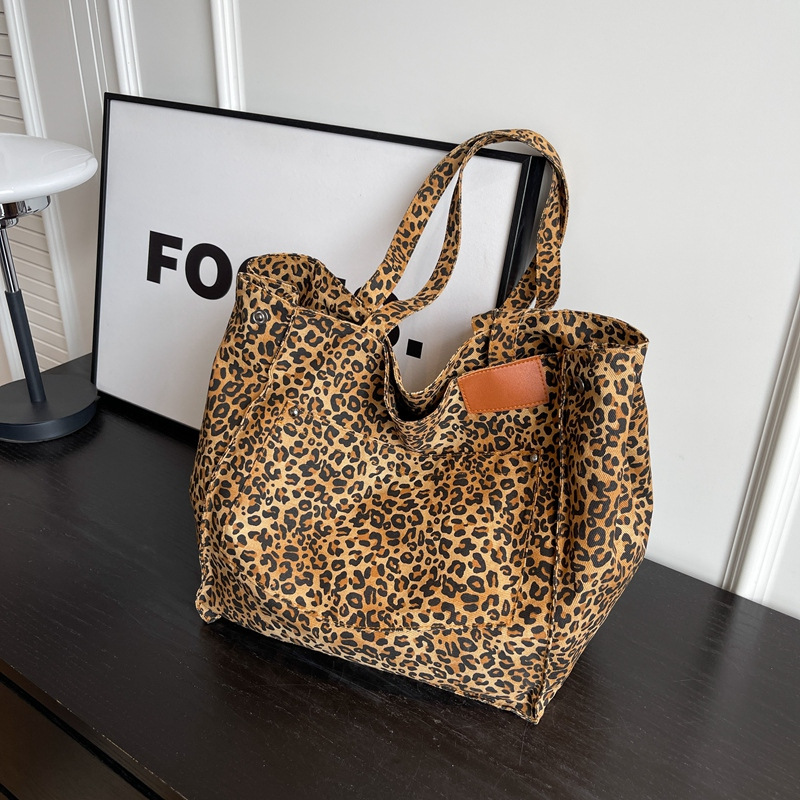 Leopard Pattern Tote Bag Vinta - Women'S Vegan Bags 评论和价格