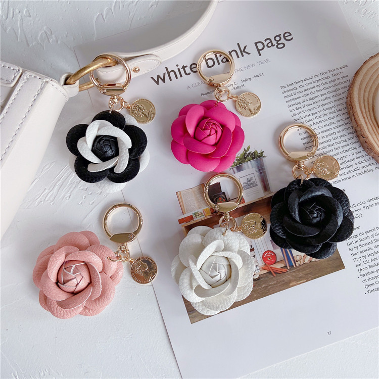 Charm Keychain for Chanel – Le - Women Bags Chanel 评论和价格